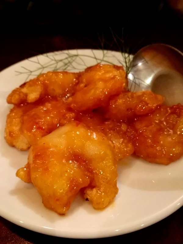 那覇・栄町 「大石餃子店」 プリップリ！エビチリ_c0362623_06051921.jpg
