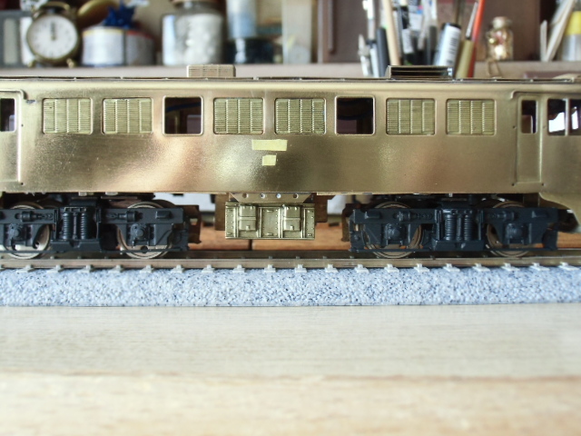 16番 鉄道模型社 ED71 二次形の整備 その5 側板クリア塗装 : 新湘南電 