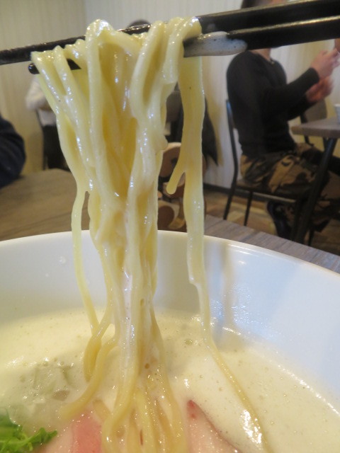 TORI白湯らーめん 塩@麺~leads なかの~ 天理店_a0389150_17393477.jpg