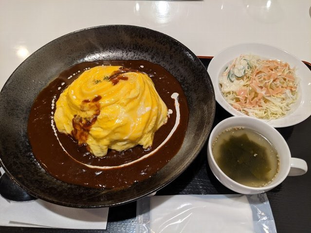 柄にもなくトロトロオムライス 太陽の恵み 千歳市北斗1 eihoのブログ2 柄にもなくトロトロオムライス 太陽の恵み 千歳市北斗1 eihoのブログ2