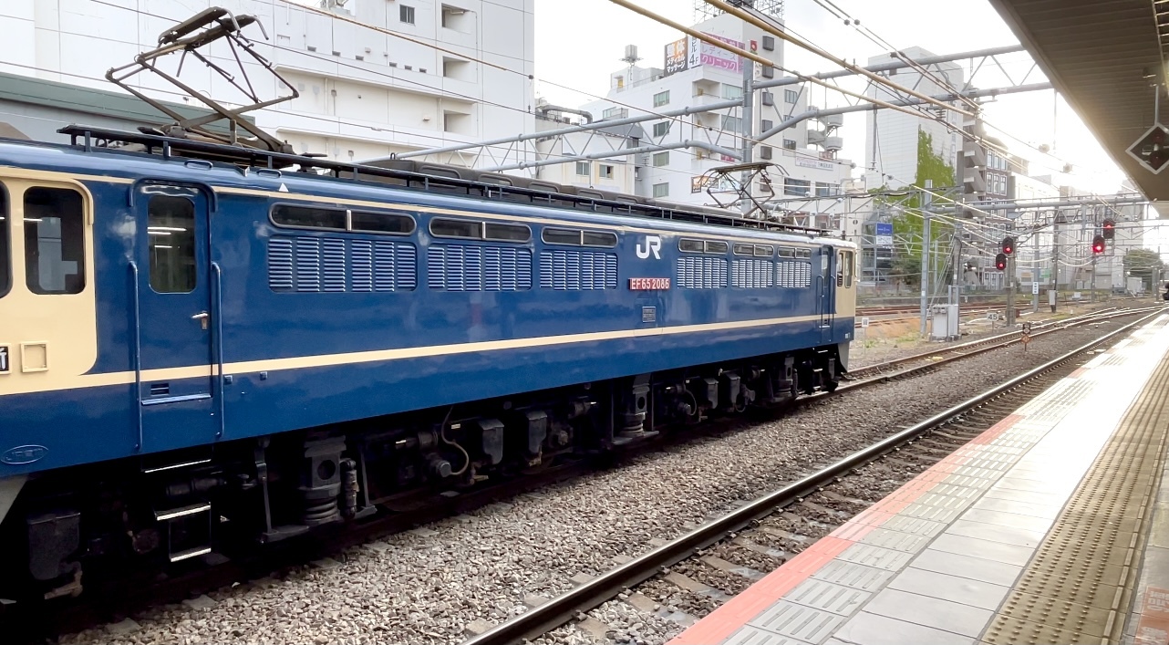4/13(火)甲種輸送☆東急2020系_c0212604_06182610.jpeg