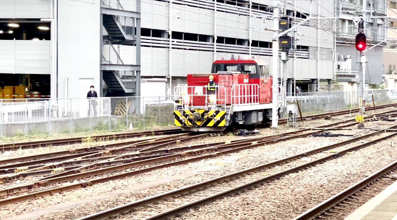 4/13(火)甲種輸送☆東急2020系_c0212604_06285475.jpeg
