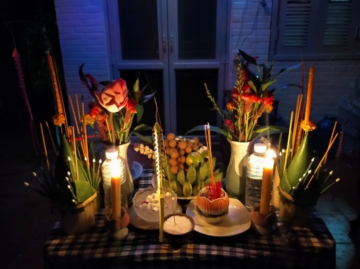クメール正月元旦☆新年おめでとうございます!_e0408534_18474890.jpg
