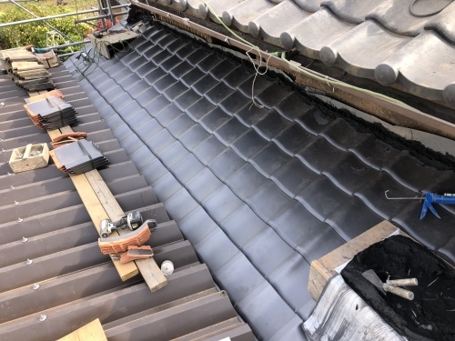 山梨市　本燻しの屋根　其の三_b0242734_21270627.jpeg