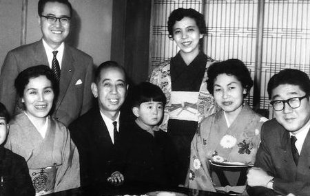 NATOの価値観の世界標準化 - 米国は安倍晋三にノーベル平和賞を授与か_c0315619_15011456.png