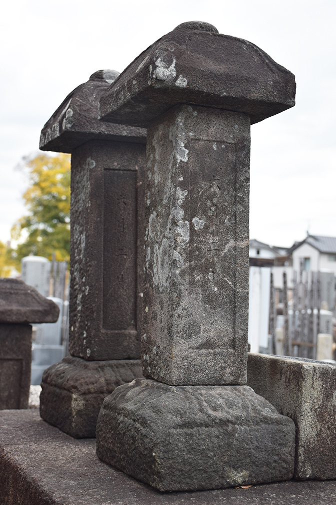 織田信長が眠る京都・阿弥陀寺。_e0158128_16084163.jpg