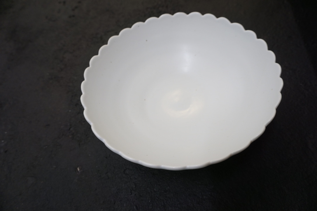 砂田政美 磁器のうつわ展 3日目です_b0132442_17555160.jpeg
