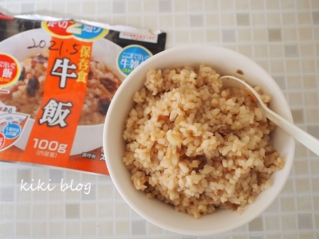 防災用の保存食を食べました。_f0234245_08564968.jpg