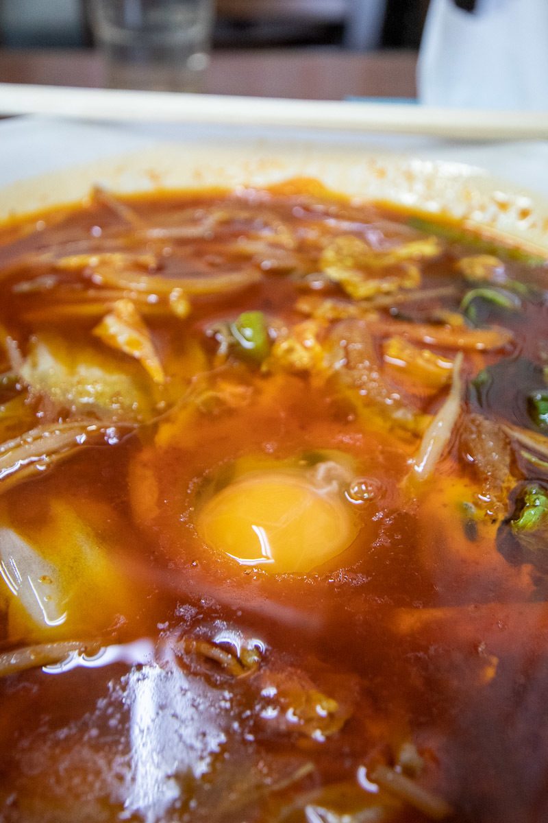 中央市場 上海で、激辛 四川ラーメン_a0077663_17041705.jpg
