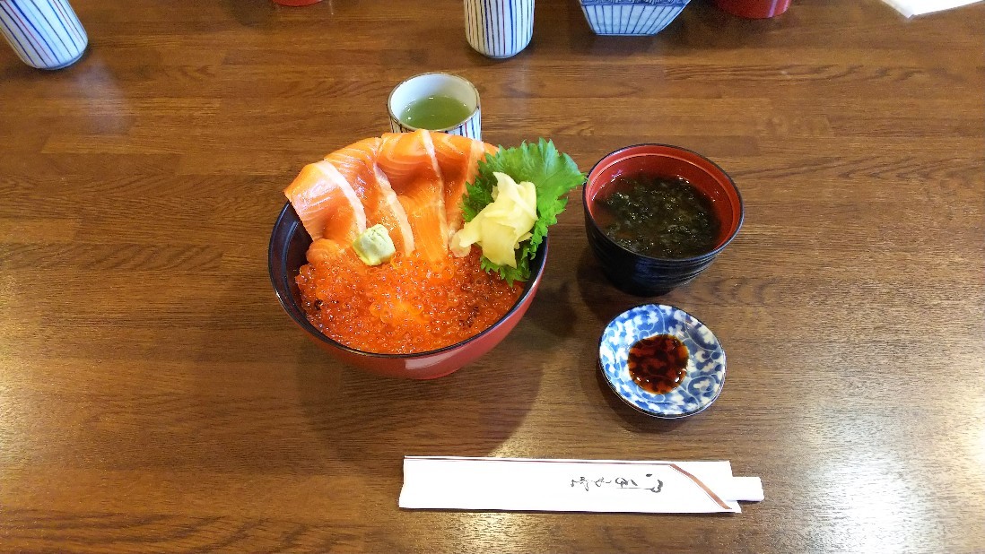 沼津市「どんぶり家　伊豆海（いずみ）」_c0404632_06525268.jpg