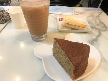 香港カフェ巡り44 「土司工坊」のトースト & コーヒー☆Cafe Explore 44 Toast Box in Hong Kong_f0371533_21540387.jpg