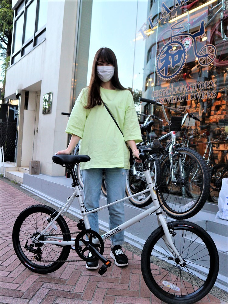 4月18日　渋谷　原宿　の自転車屋　FLAME bike前です_e0188759_17483682.jpg