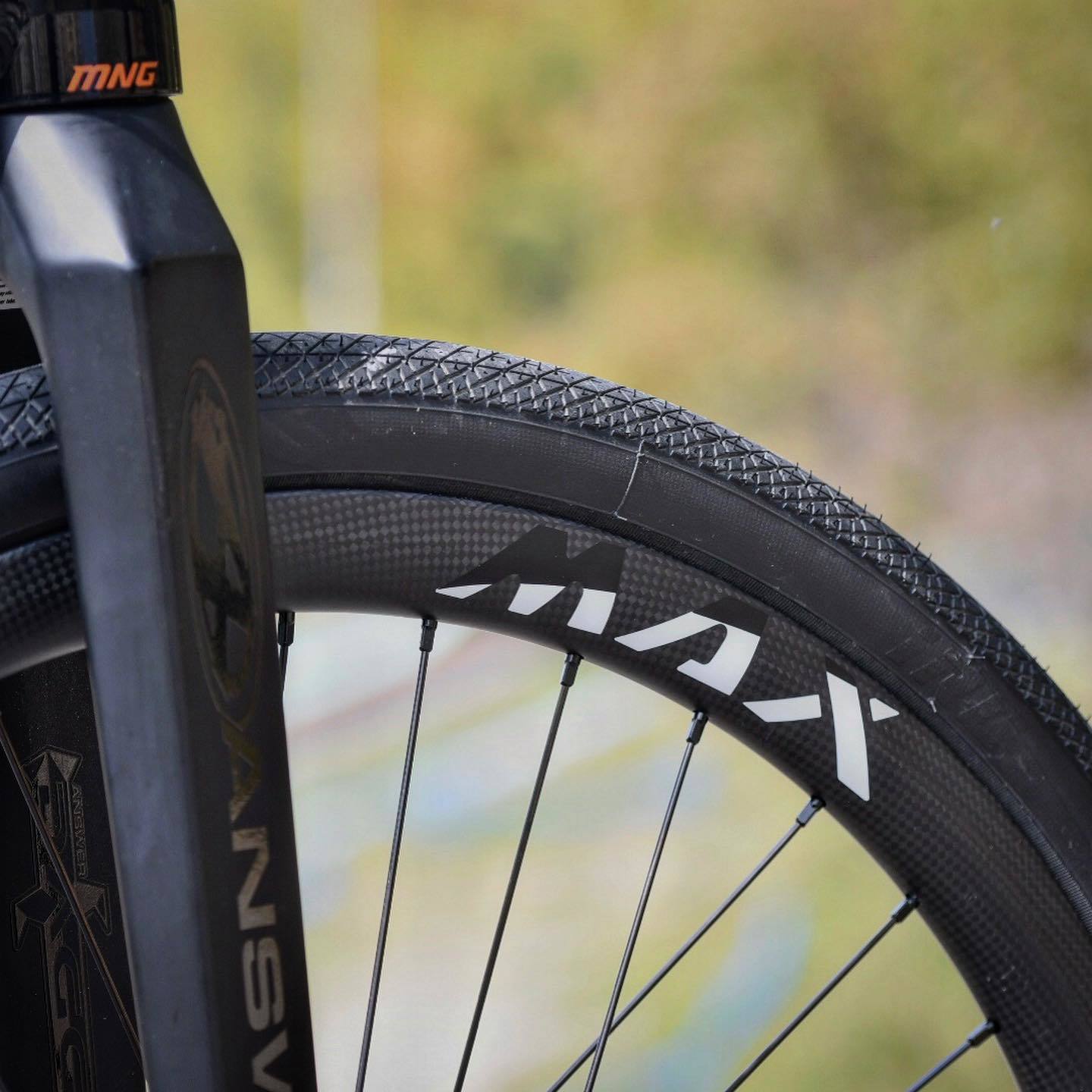 MAX BMXのカーボンリム : 酒は呑んでも飲まれるな MAX BMXのカーボンリム : 酒は呑んでも飲まれるな