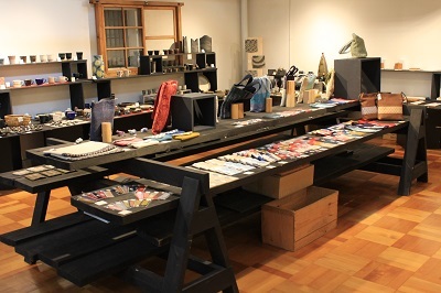 「弘前工芸舎 春限定企画展」開催中!「_d0131668_18205294.jpg