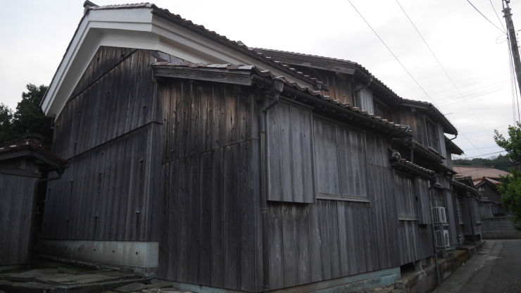 元北前船船主の邸宅に泊るー加賀市橋立「民宿北前船」_a0385880_13064818.jpg
