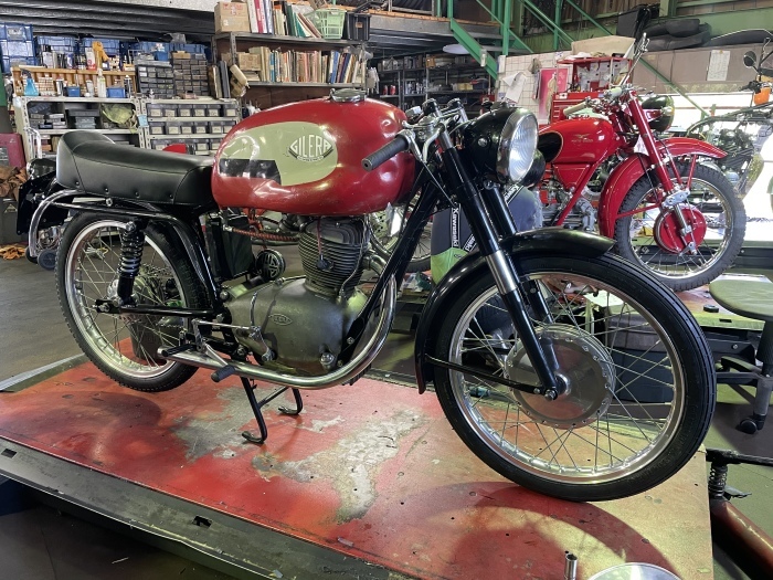 今日の作業台 サーキットイベントに向けて。_a0208987_12002151.jpeg