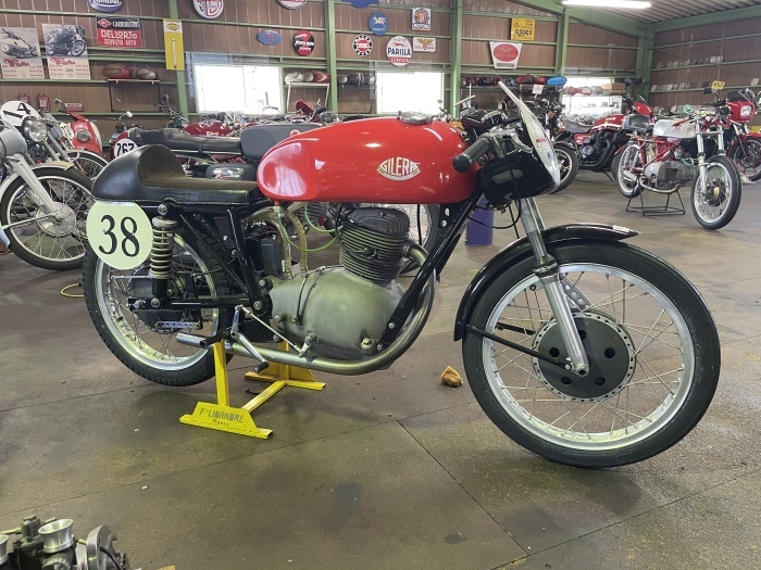 今日の作業台 サーキットイベントに向けて。_a0208987_12004023.jpeg