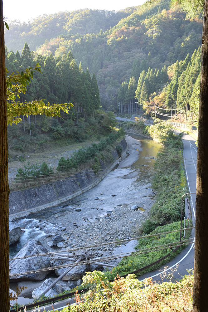 信長の隠れ岩_e0158128_17310957.jpg