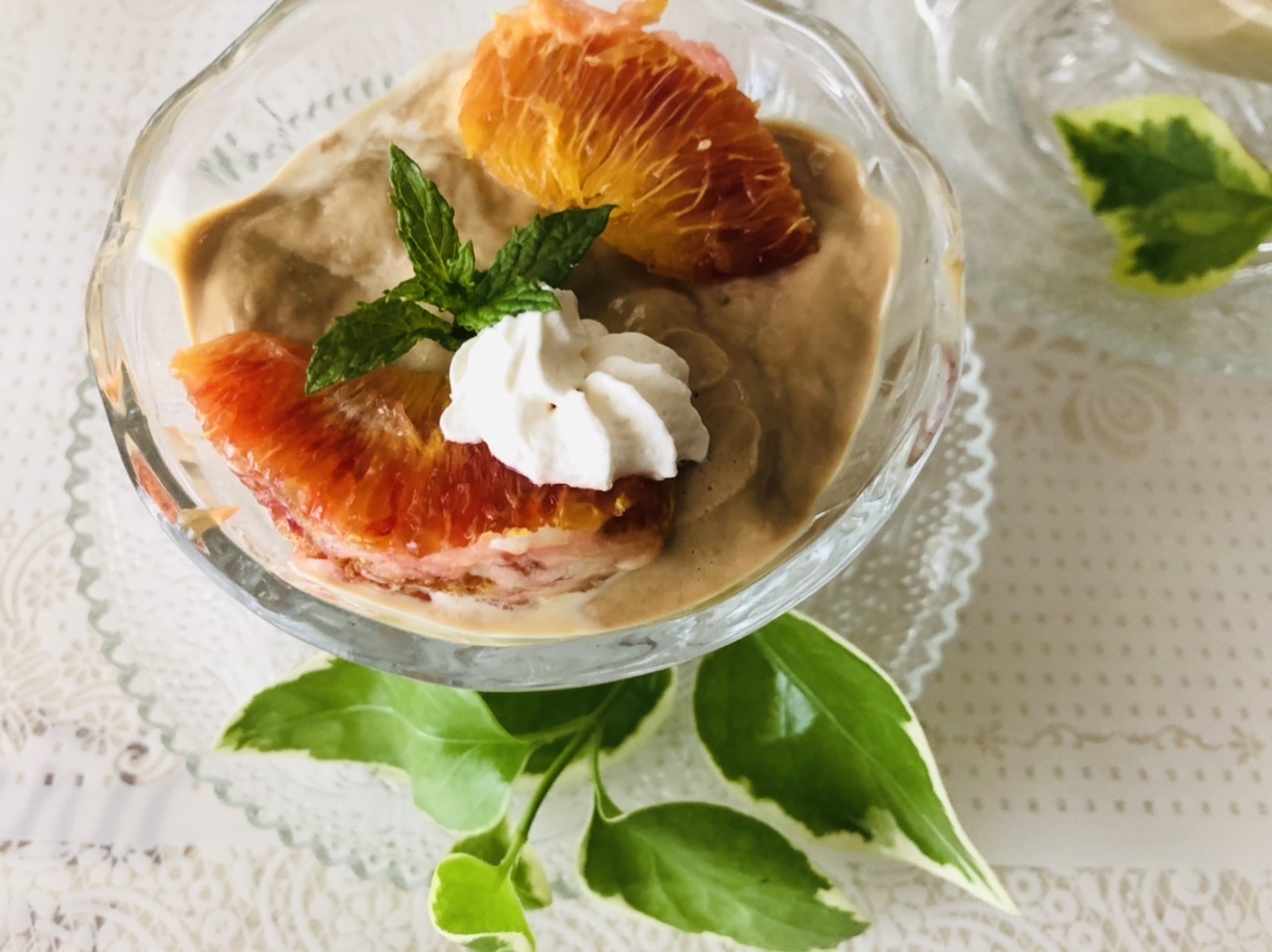 あっと言う間に固まった手作りフルーチェ風 カフェオレムース お散歩アルバム 深まる秋に
