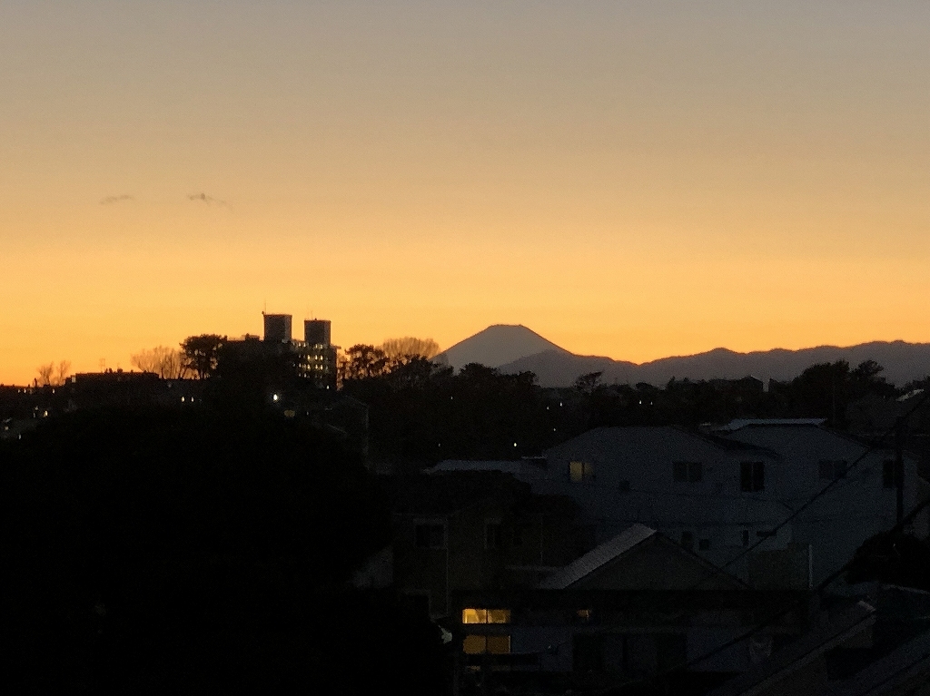 ある風景:Mt.Fuji@View from Yokohama_d0393923_21524394.jpg
