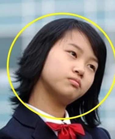 肉体美!美容家!!女優のキム・ジョンミン!子役出身 鼻の整形?? 貢いだ元カレが脅迫してきて裁判に_f0158064_01184454.jpg