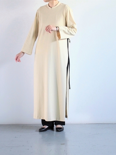 THE HINOKI　Organic Cotton Stand Up Collar Slit Dress_b0139281_20450702.jpg