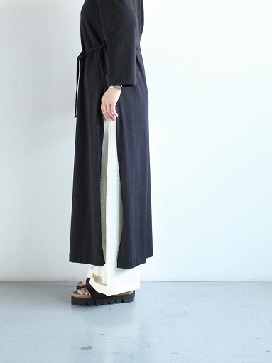 THE HINOKI　Organic Cotton Stand Up Collar Slit Dress_b0139281_20450816.jpg