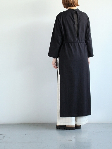 THE HINOKI　Organic Cotton Stand Up Collar Slit Dress_b0139281_20450935.jpg