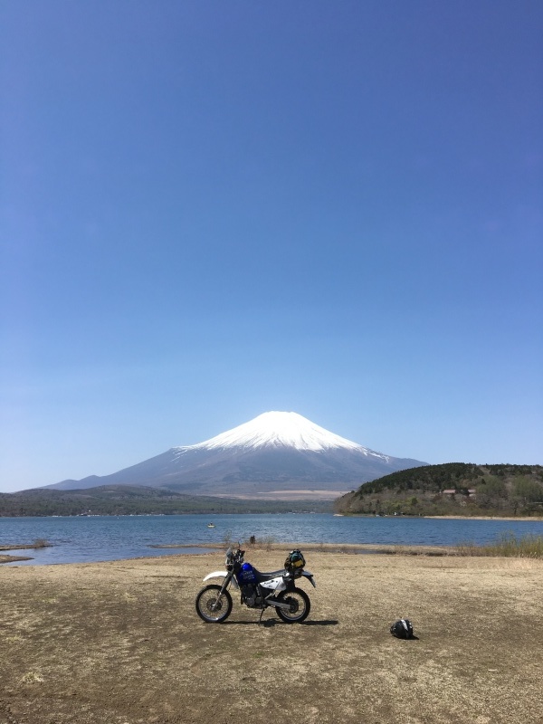富士五湖とシーフードヌードル ジェベルでツーリングとキャンプ