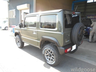 JB64Wジムニー フェンダー取付中(*゚O゚*)_c0213517_15472053.jpg