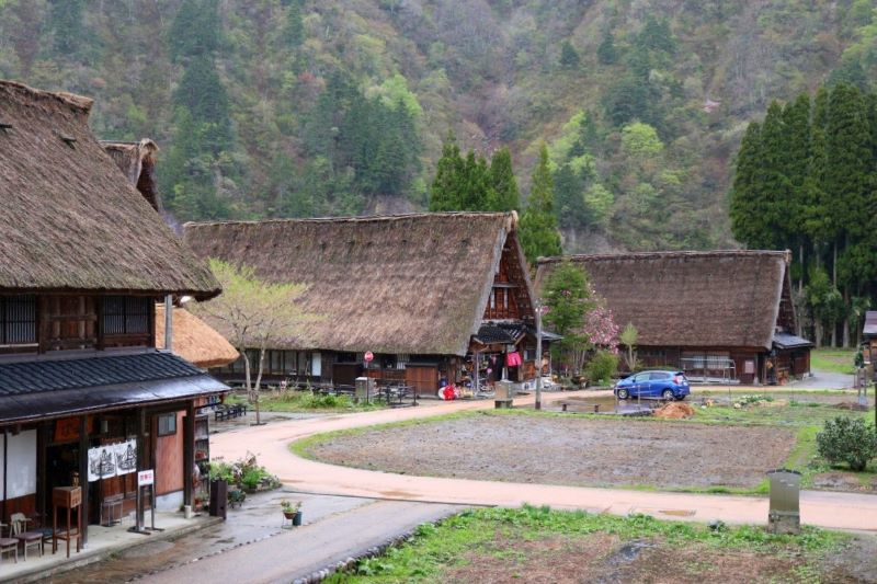 第8回 富山ツーリング 1日目 富山桜町 餃子会館 醸家 ツーリング倶楽部 鮪会3 第8回 富山ツーリング 1日目 富山桜町 餃子会館 醸家 ツーリング倶楽部 鮪会3