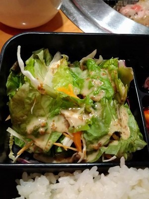 飯田橋 焼肉市場 飯田橋亭のうまみ牛カルビ・なかおちカルビランチ_f0112873_11215999.jpg