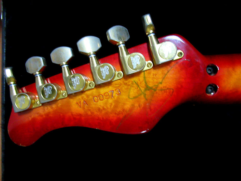 30年目のValley Arts “Luke” : Guitarist Tsuyoshi.O ～ T's