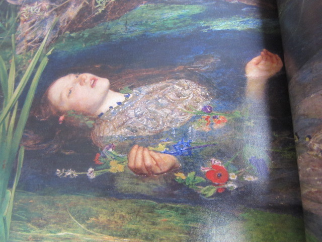 ハムレット のオフィーリアと7つの花と花冠の花々 Caramel 24 Carat