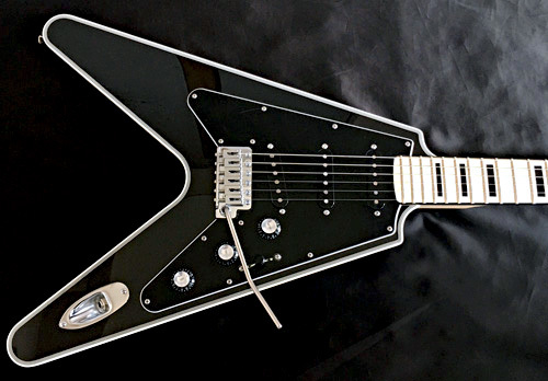 貼りメで「Black MetallicのGibfendrix」1本目が完成!_e0053731_17273014.jpeg