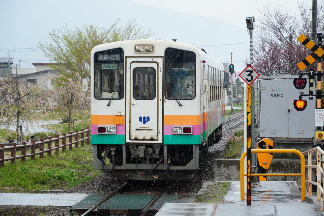 山形鉄道フラワー長井線＜2021年の春＞_a0385725_21404557.jpg