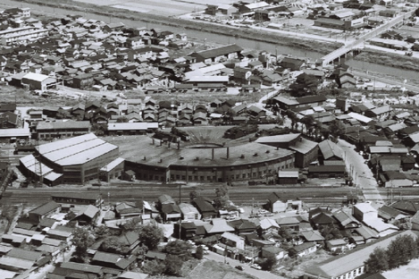 酒田駅の機関庫 : あなたの知らない過去の酒田 (Forgotten Old