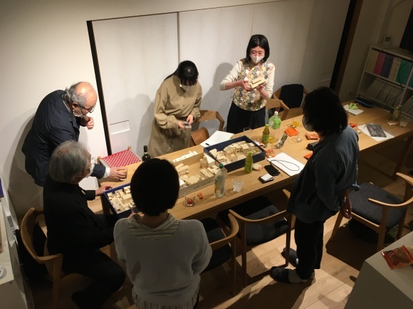 第12期1年生第8回「生き残るためには~わたしはなぜモテるのか~」_b0186729_20490700.jpg