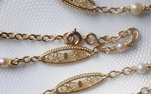 Sold- N°1267 フィリグリー細工＆天然真珠 18金製ロングネックレス 