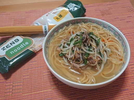 豆の旨みが溶け込んだ 豚ニラもやしヌードル 汁麺 Candy Sarry 2 豆の旨みが溶け込んだ 豚ニラもやしヌードル 汁麺 Candy Sarry 2