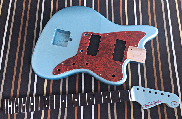 「Sky Blue MetallicのPsychomaster」の塗装が完了!_e0053731_16595534.jpeg