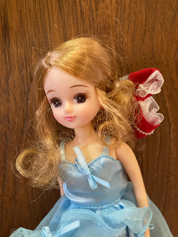 娘のリカちゃんのメンテ Barbie Bomb