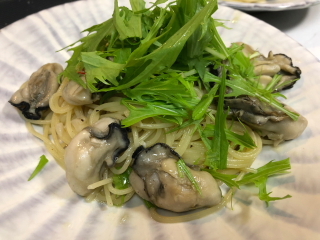 牡蠣のパスタ_a0233991_20203763.jpg