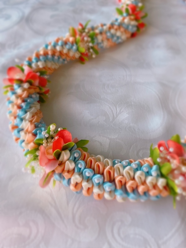 Happy Lei Day!_c0196240_12500316.jpeg