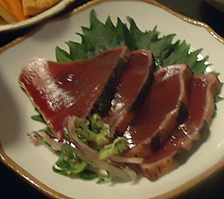 ◆おうちで晩ごはんですよ!-508:かつおのたたき_a0004802_19160843.gif
