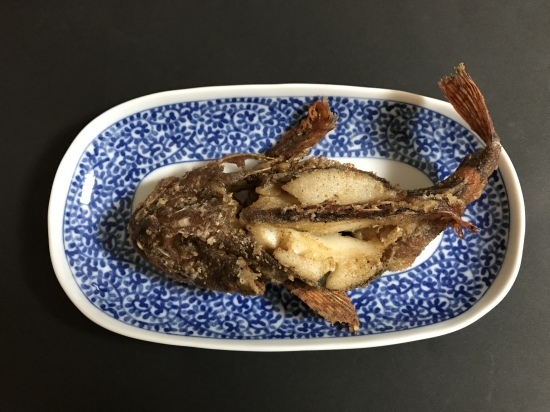 カサゴの唐揚げ 姿揚げ ぼっちオバサン食堂