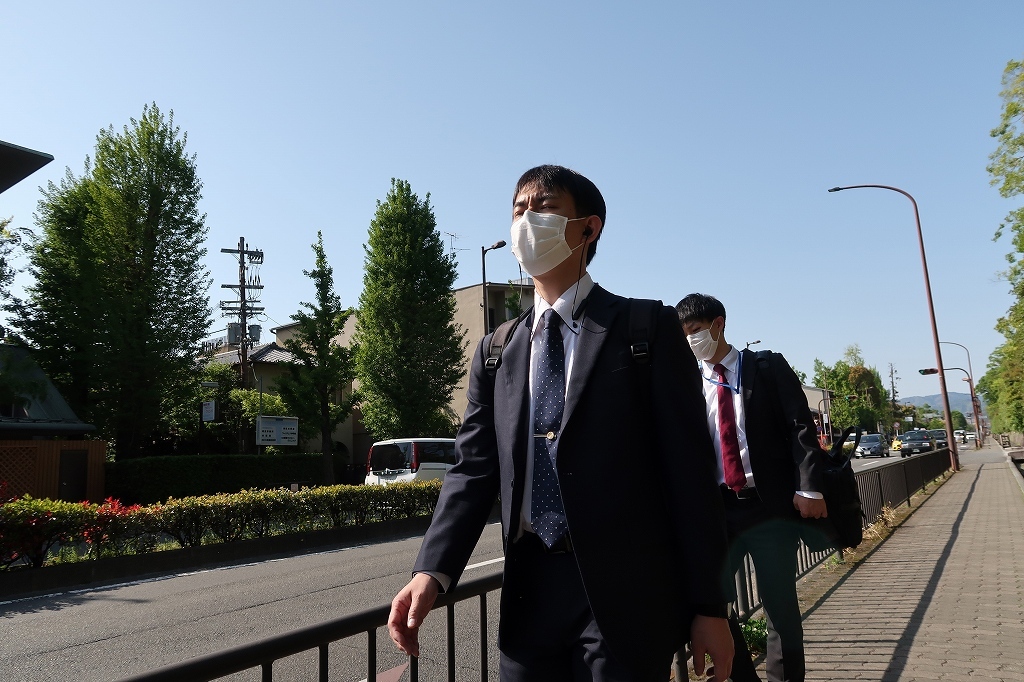 新人さん?_e0374932_08014105.jpg