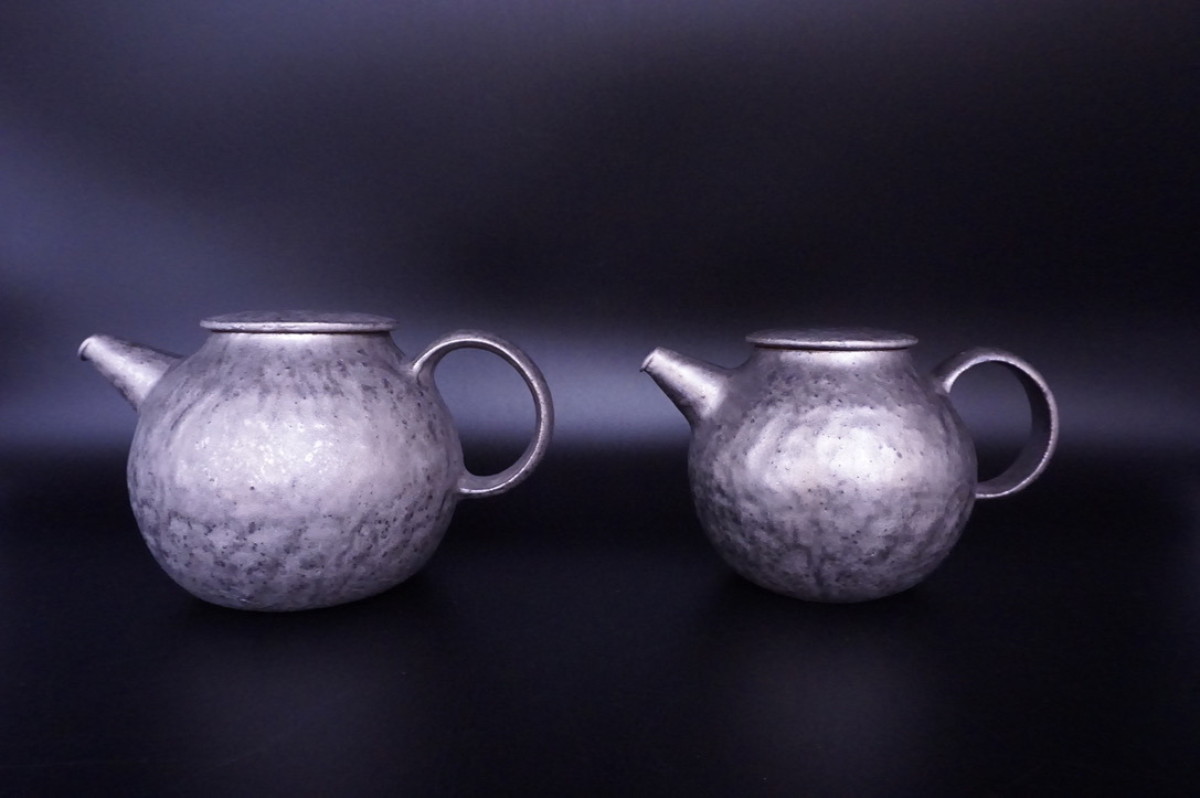 村上躍陶展 明日からです(5/5~5/10)_b0132442_17130976.jpeg