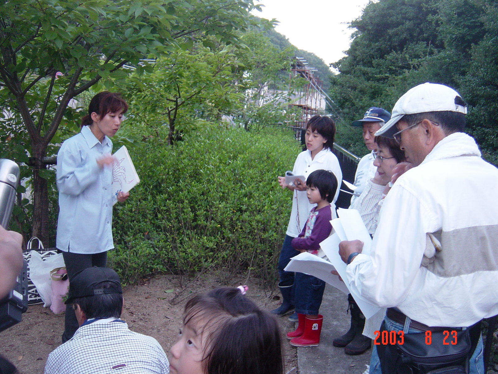 『カニ放仔観察会』・・・せんなん里海公園岬料金所横_c0108460_14254010.jpg