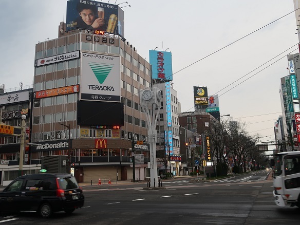 札幌の風景 2021年5月5日 朝5時ごろ_f0362073_06244350.jpg